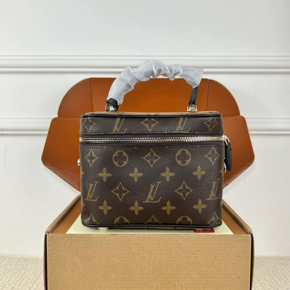 Designer Bag Makeup Bag Luxury Cosmetic Bag High Quality Women'S Handbag Purse Cowhide Travel Storage Bag Toiletry Bag Mini Brown Vanity Bag Designer Cosmetic Bag