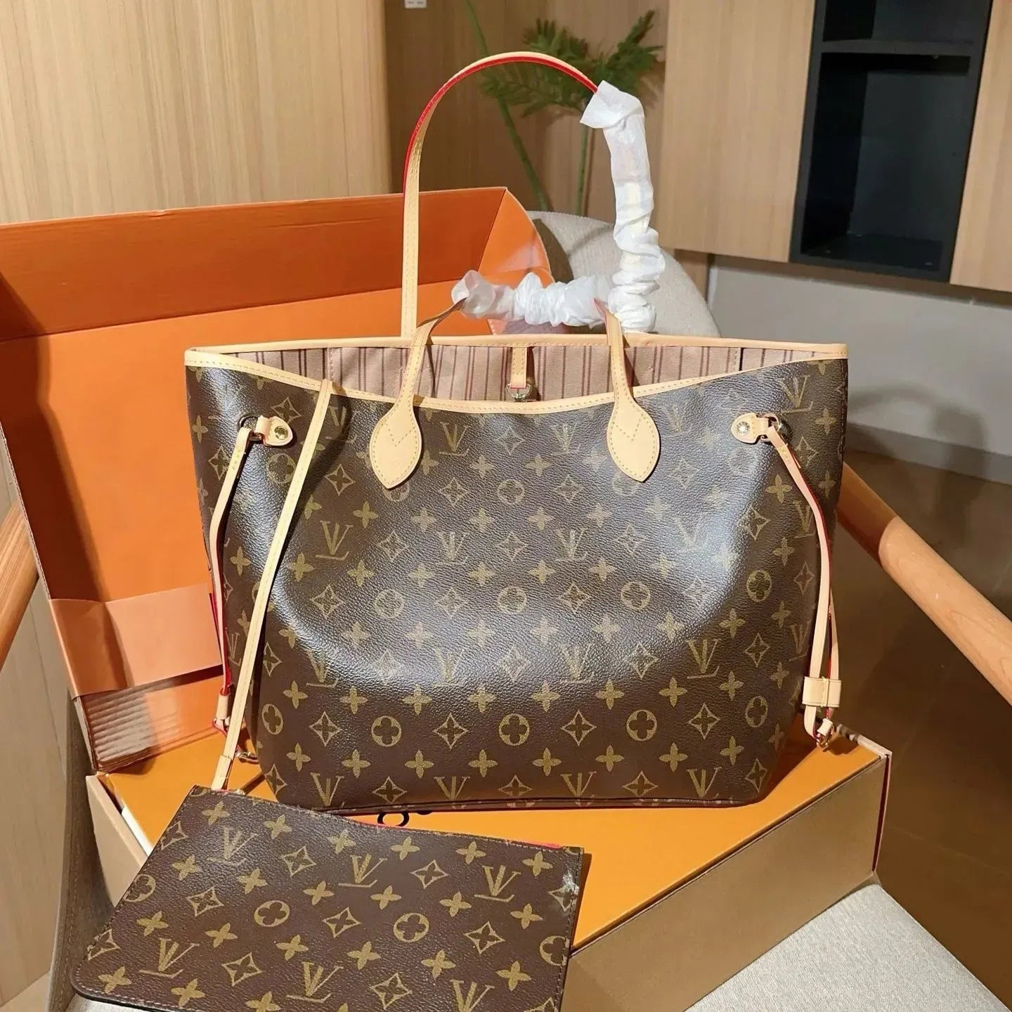 Designer Bag Makeup Bag Luxury Cosmetic Bag High Quality Women'S Handbag Purse Cowhide Travel Storage Bag Toiletry Bag Mini Brown Vanity Bag Designer Cosmetic Bag
