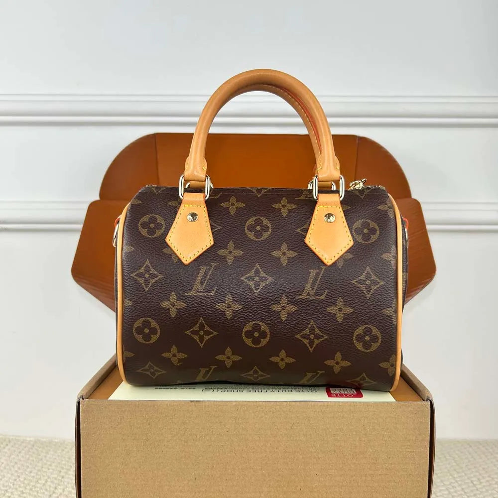 Designer Bag Makeup Bag Luxury Cosmetic Bag High Quality Women'S Handbag Purse Cowhide Travel Storage Bag Toiletry Bag Mini Brown Vanity Bag Designer Cosmetic Bag