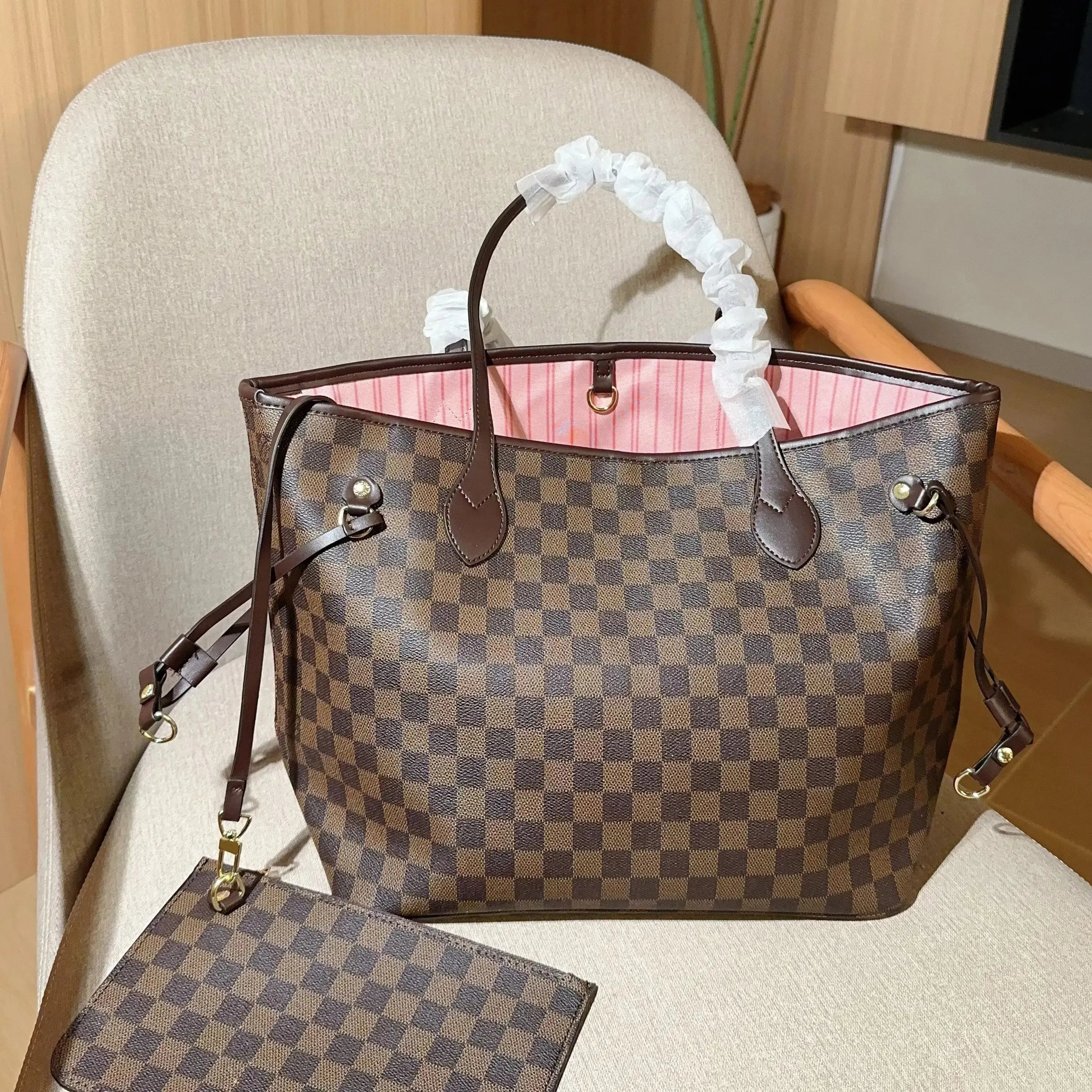 Designer Bag Makeup Bag Luxury Cosmetic Bag High Quality Women'S Handbag Purse Cowhide Travel Storage Bag Toiletry Bag Mini Brown Vanity Bag Designer Cosmetic Bag